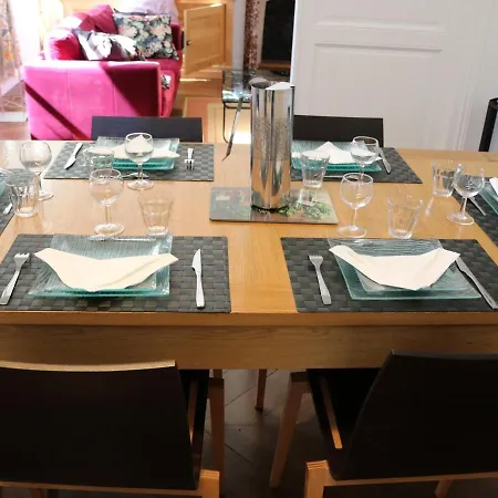 Paisible Avec Jardin Privatif Et Terrasse, 2 Chambres, Proche Sites Culturels, Animaux Acceptes - Fr-1-510-174 Tatil Evi *