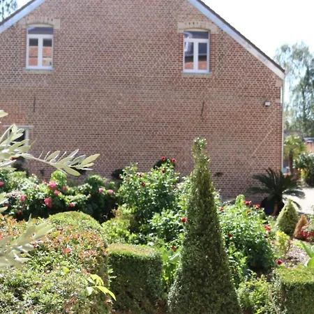 Paisible Avec Jardin Privatif Et Terrasse, 2 Chambres, Proche Sites Culturels, Animaux Acceptes - Fr-1-510-174 Tatil Evi *
